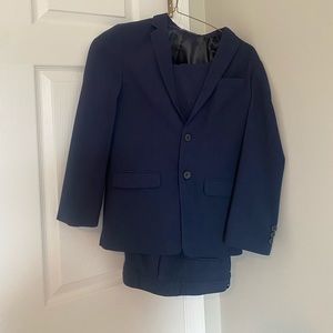 Navy IZOD suit - worn once